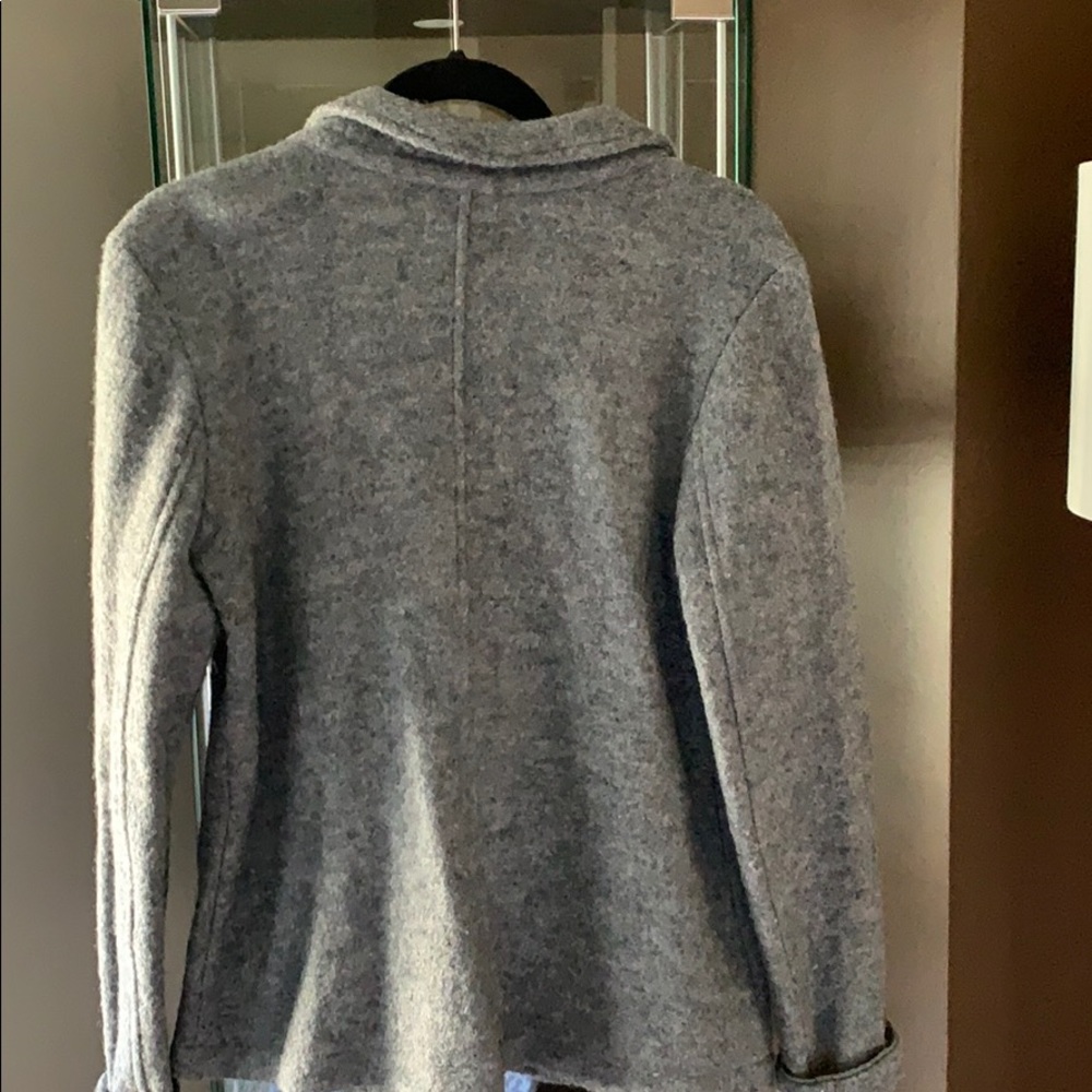 Jones New York gray jacket - Picture 2 of 3